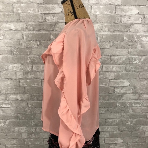 RolyPoly Lace Ruffle Blouse - Picture 2 of 6